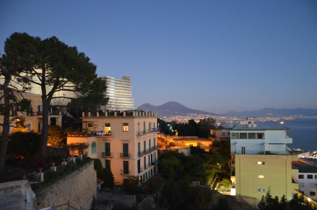 Appartamento Panoramico "Il Glicine" 나폴리 외부 사진