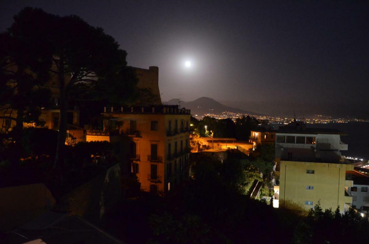 Appartamento Panoramico "Il Glicine" 나폴리 외부 사진