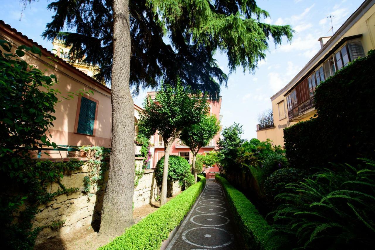 Appartamento Panoramico "Il Glicine" 나폴리 외부 사진