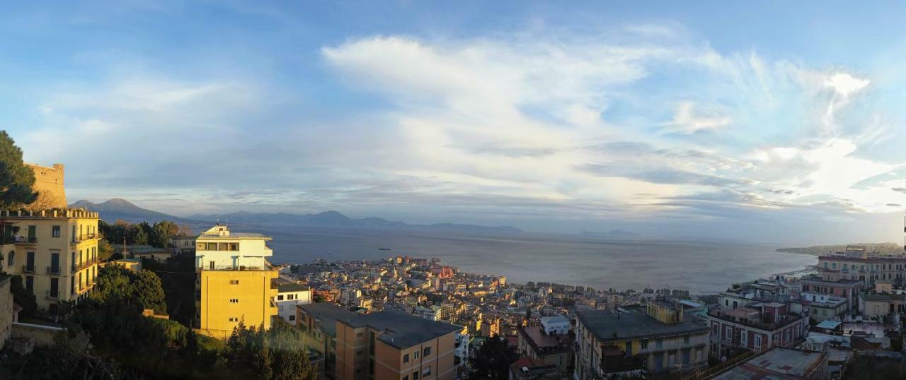 Appartamento Panoramico "Il Glicine" 나폴리 외부 사진