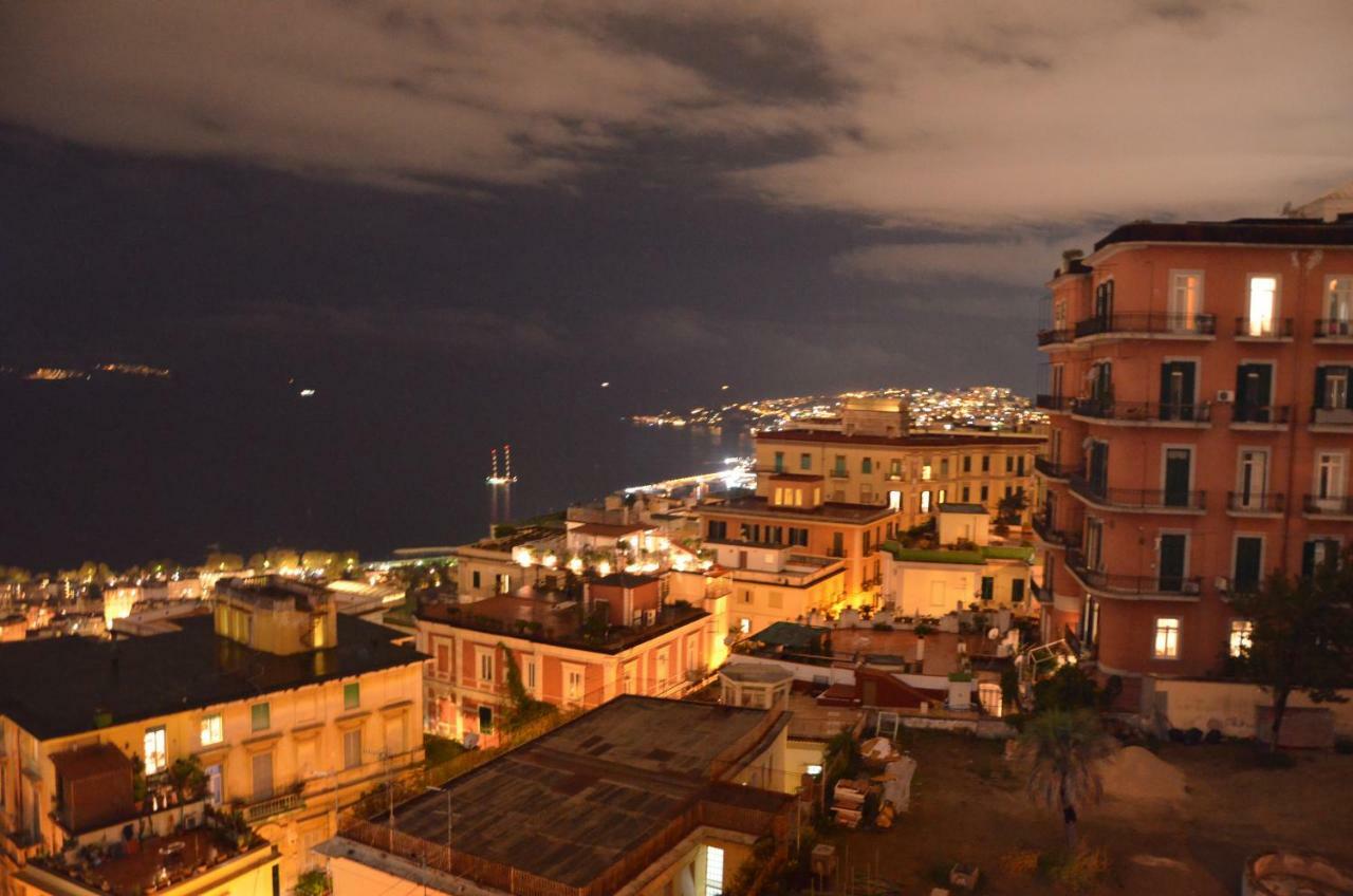 Appartamento Panoramico "Il Glicine" 나폴리 외부 사진